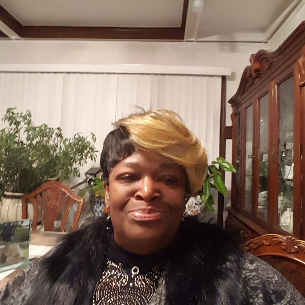 Meet your Posher, Victoria